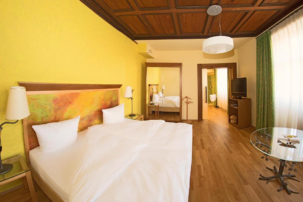 Trip Inn Hotel Der Adelshof Σβέμπις Χαλ Εξωτερικό φωτογραφία