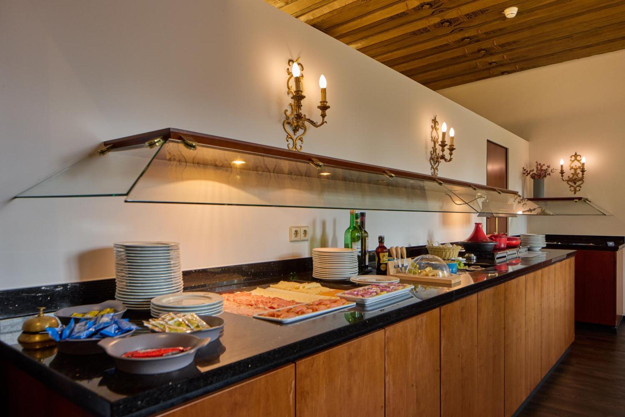 Trip Inn Hotel Der Adelshof Σβέμπις Χαλ Εξωτερικό φωτογραφία