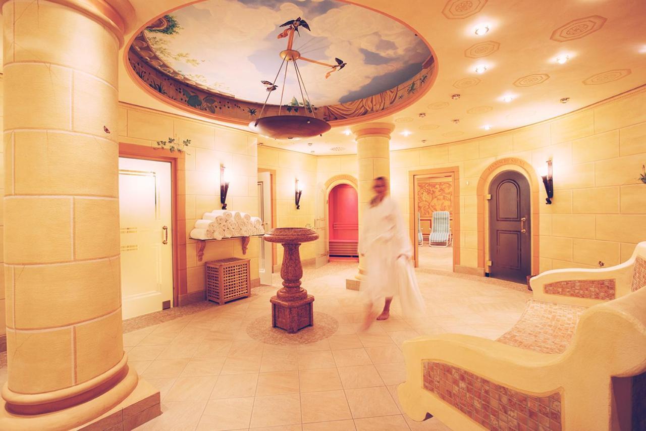 Trip Inn Hotel Der Adelshof Σβέμπις Χαλ Εξωτερικό φωτογραφία
