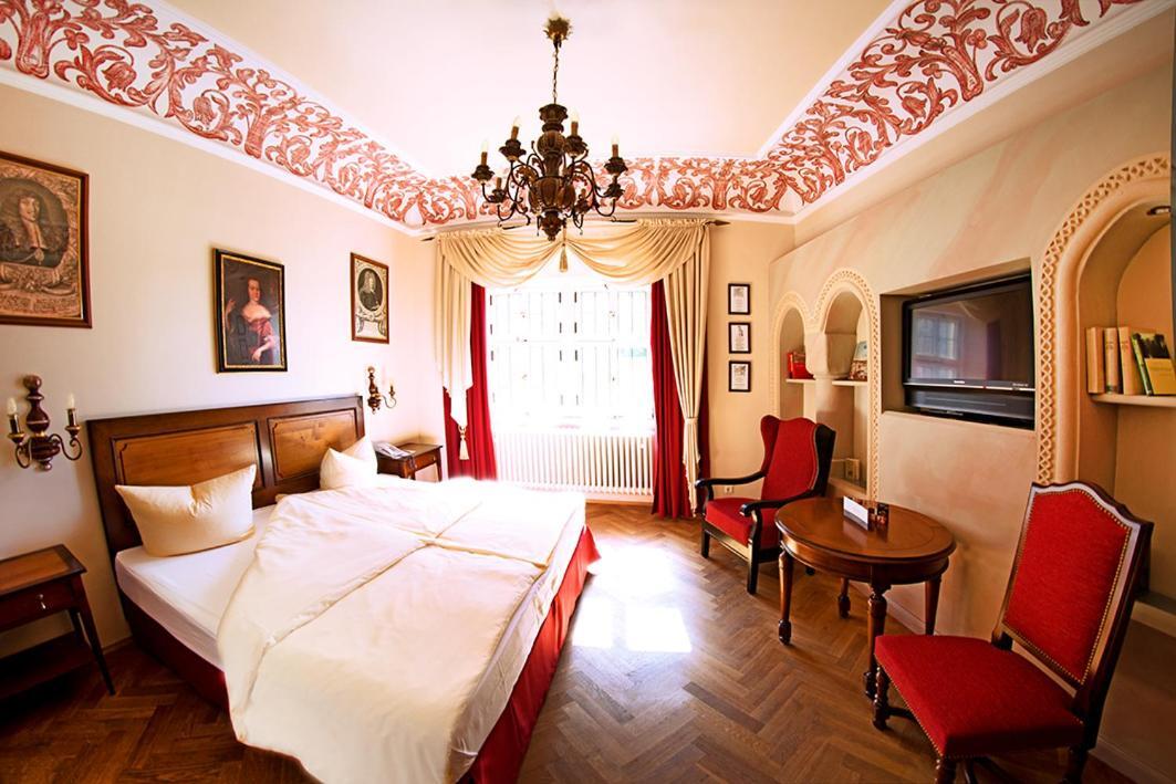Trip Inn Hotel Der Adelshof Σβέμπις Χαλ Εξωτερικό φωτογραφία